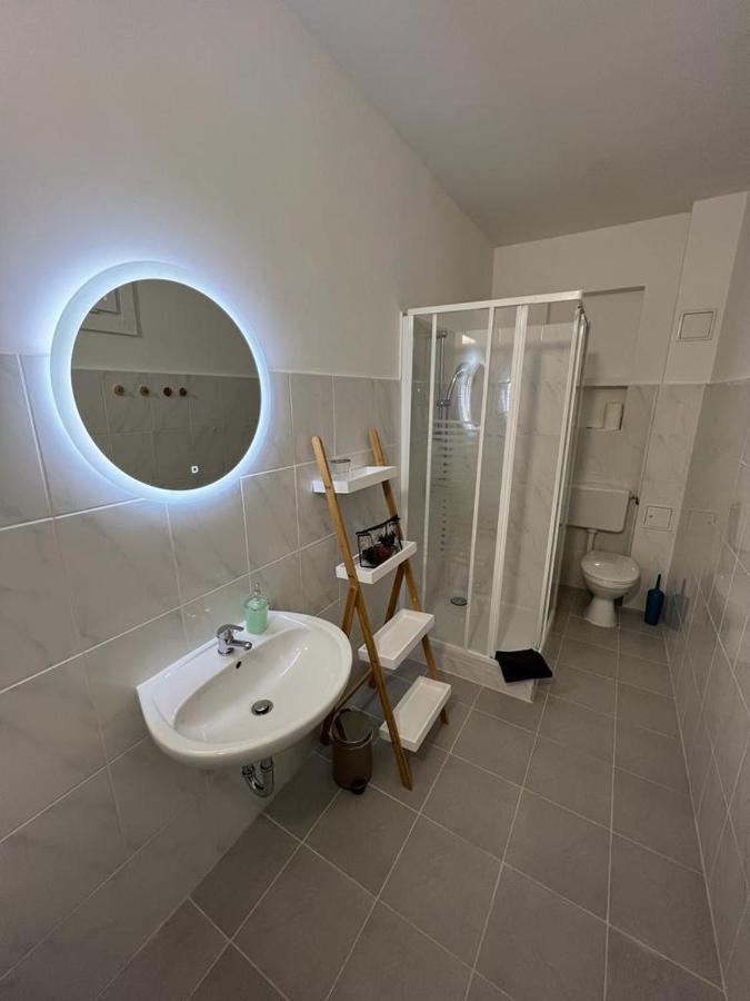 Eine Wohnung Zum Wohlfuehlen リュベッケ エクステリア 写真